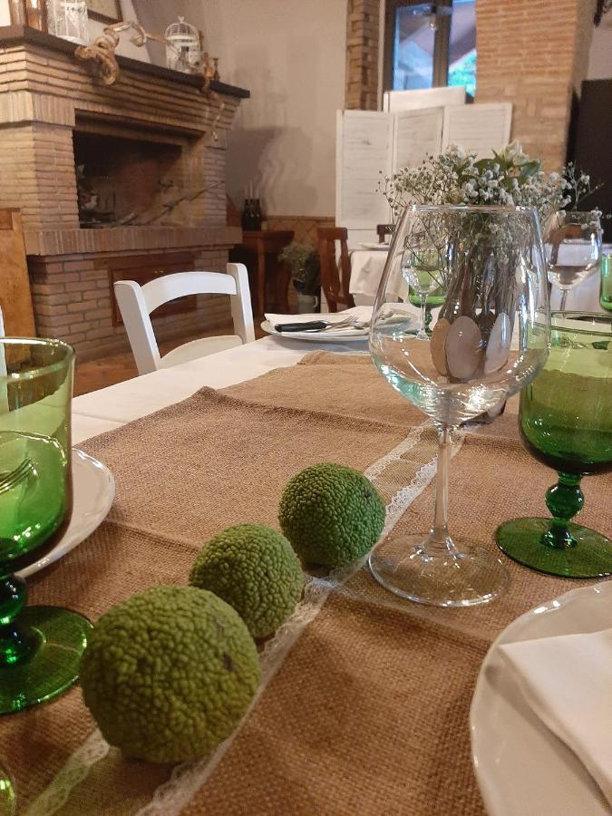 Societa Agricola F.Lli Angelucci Villa Cannara ภายนอก รูปภาพ