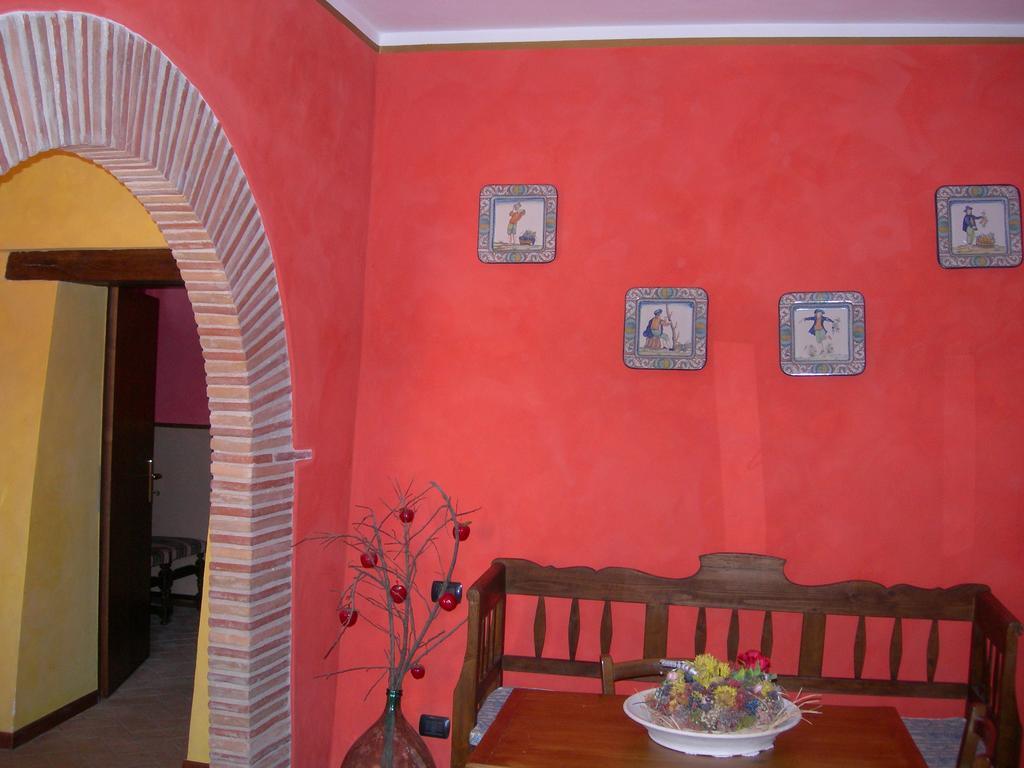 Societa Agricola F.Lli Angelucci Villa Cannara ภายนอก รูปภาพ