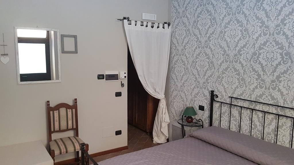 Societa Agricola F.Lli Angelucci Villa Cannara ภายนอก รูปภาพ