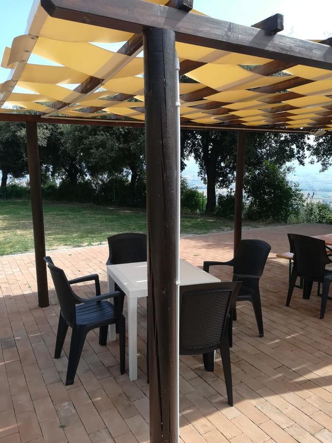 Societa Agricola F.Lli Angelucci Villa Cannara ภายนอก รูปภาพ