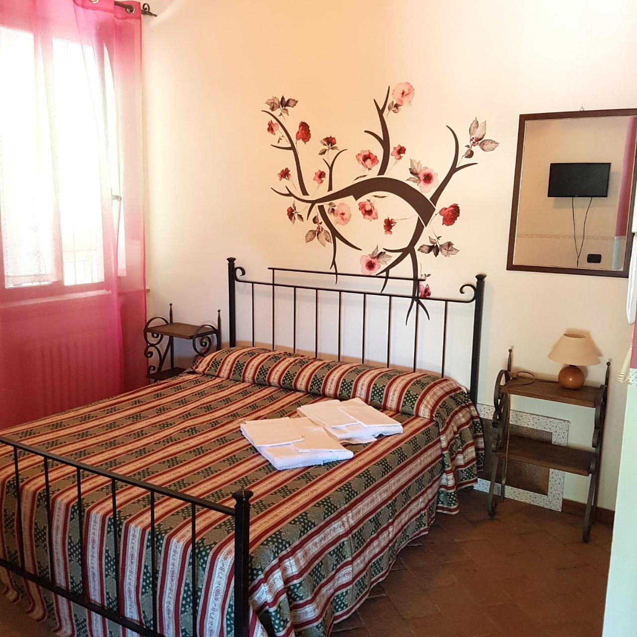 Societa Agricola F.Lli Angelucci Villa Cannara ภายนอก รูปภาพ
