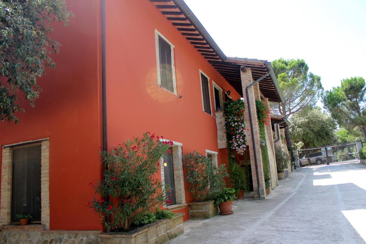 Societa Agricola F.Lli Angelucci Villa Cannara ภายนอก รูปภาพ